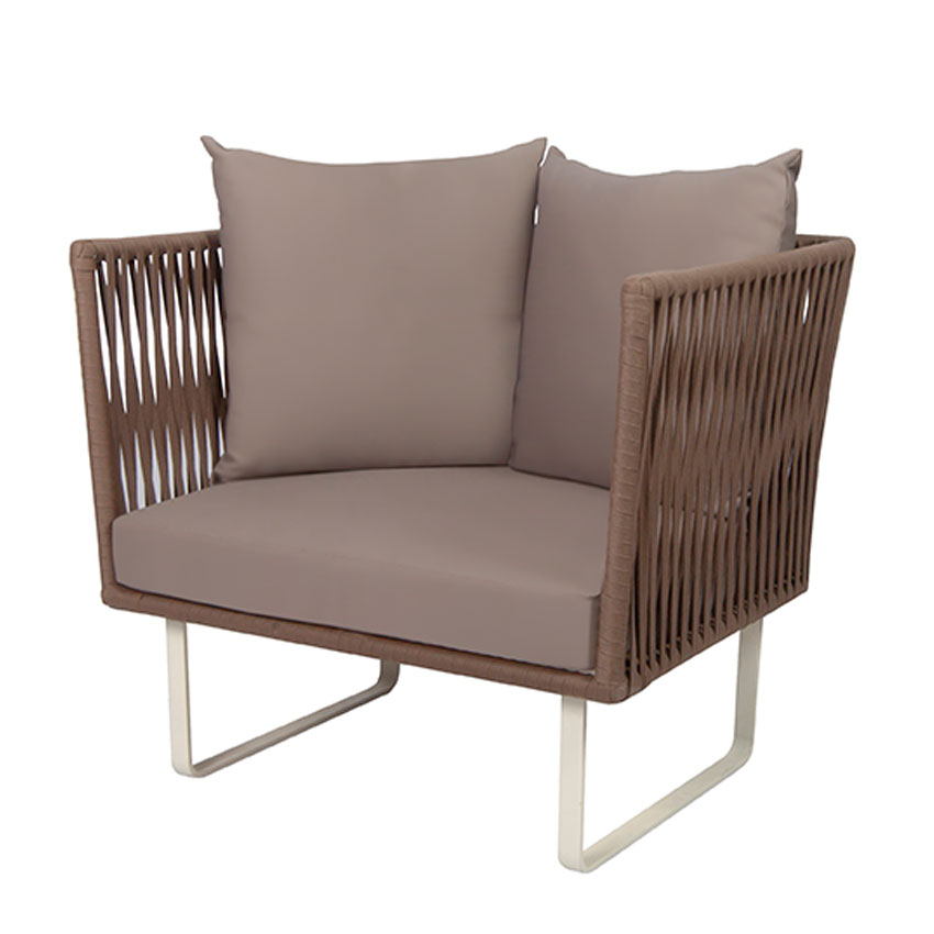 SGMF_Manhattan_Armchair