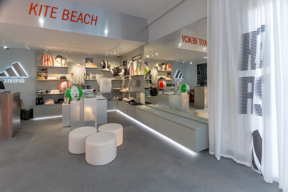Adidas Kite Beach retail display